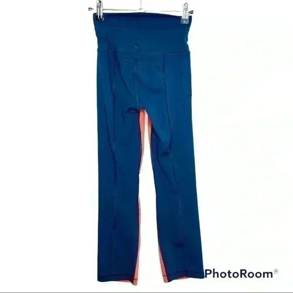 Lululemon Athletica Cropped Leggings, Orange and Navy Blue - Picture 5 of 10
